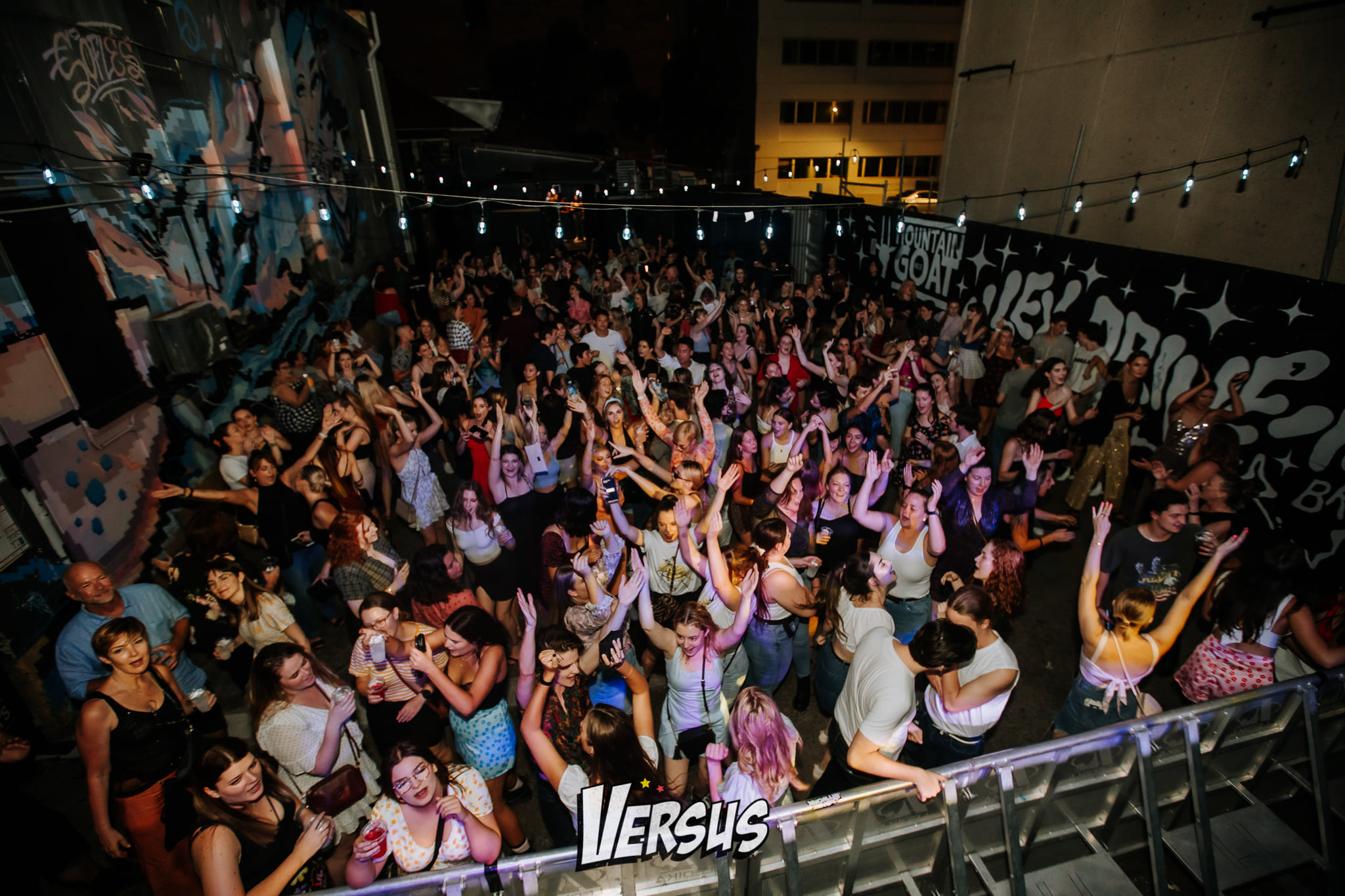 Flume vs Rüfüs Du Sol Night