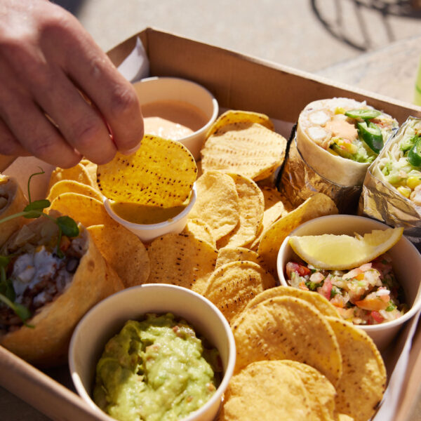 SSM - Latina Vegan Tray dipping chip