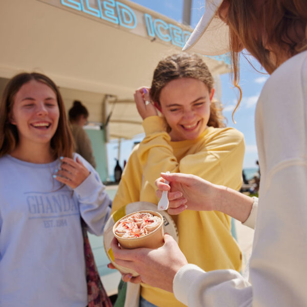 SSM - girls laughing eating icecream