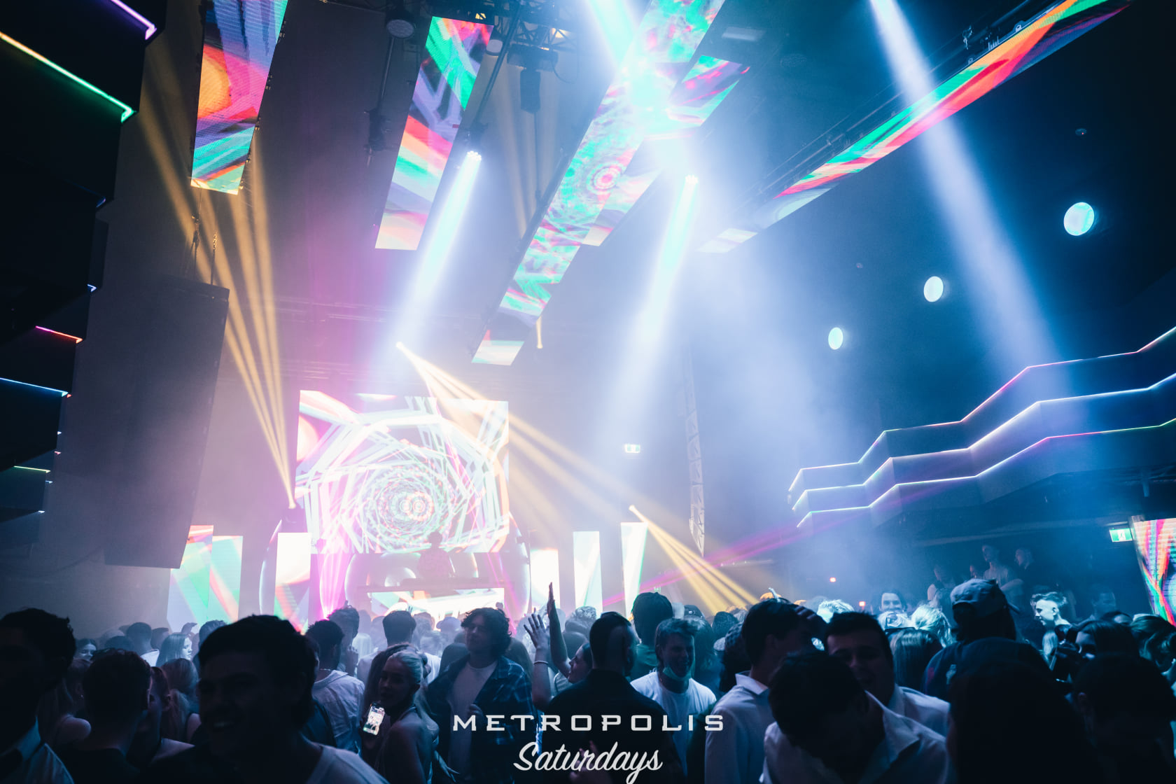 Metros Freo Back to Uni Party
