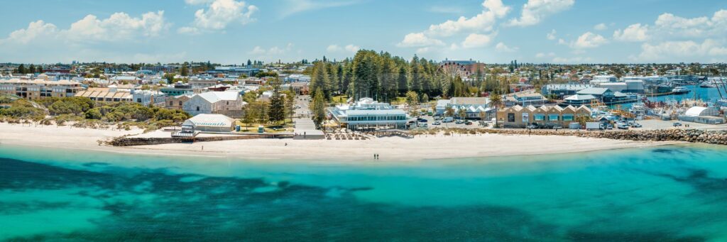 Soak Up the Summer Vibes: The Ultimate Guide to January in Perth!